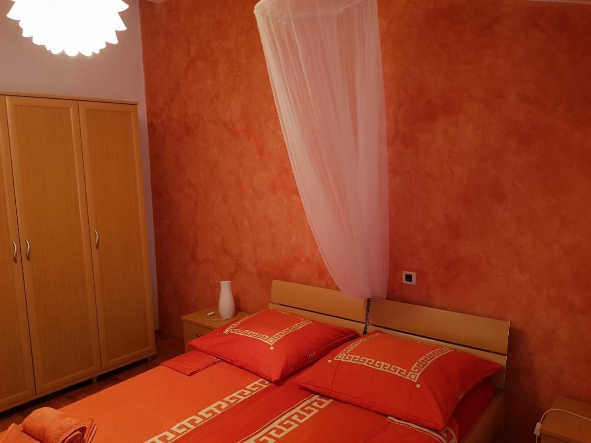 Ferienhaus Topic Vrsar Buitenkant foto